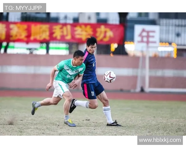 广州排球队在锦标赛中的团队协作展现出色值得赞赏与反思